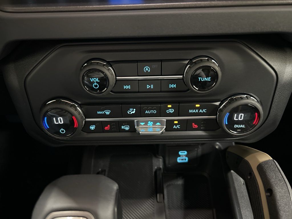 new 2025 Ford Bronco car, priced at $60,445