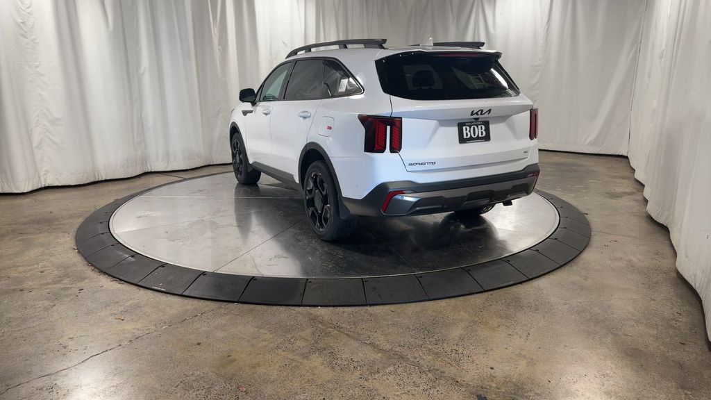new 2025 Kia Sorento car, priced at $43,564