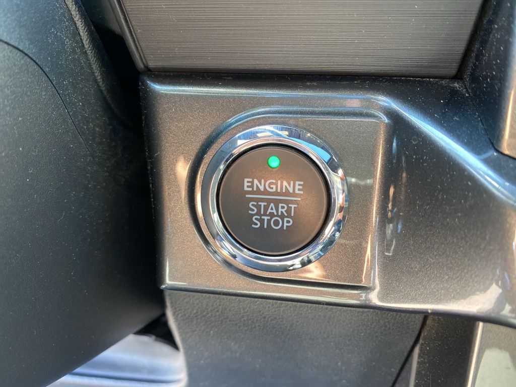 used 2022 Ford F-150 car, priced at $43,995