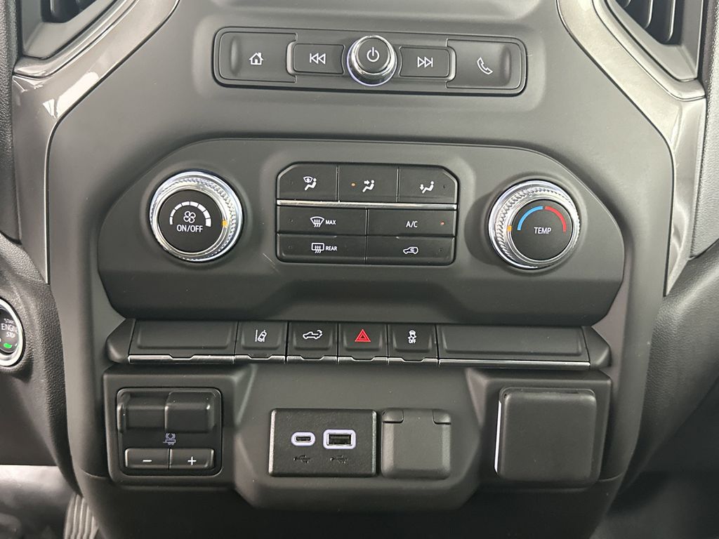 new 2025 GMC Sierra 2500HD car, priced at $53,426