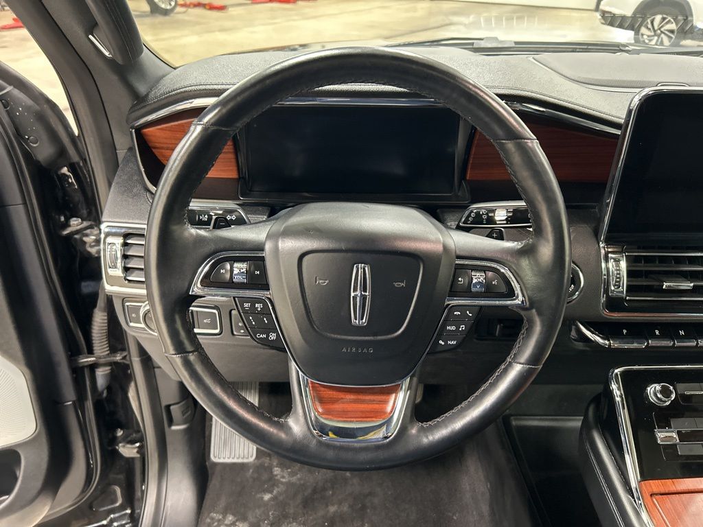 used 2021 Lincoln Navigator car, priced at $39,772