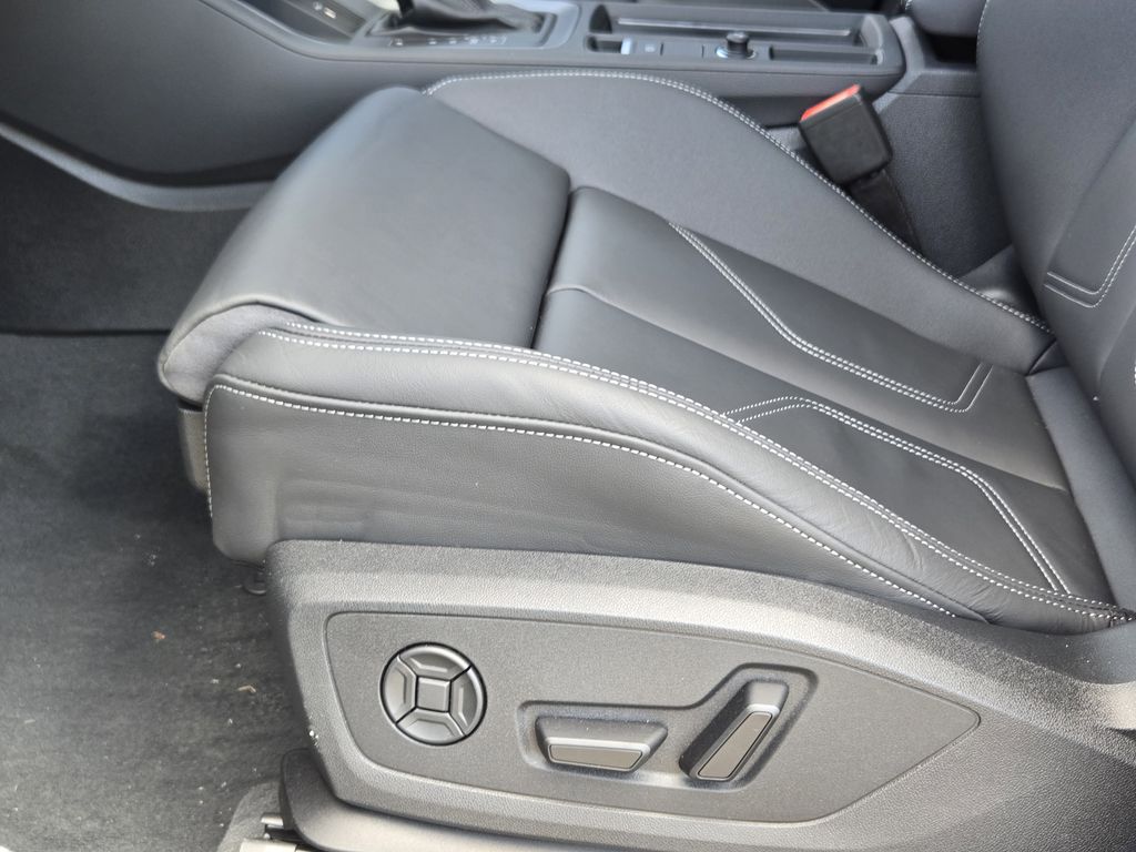 new 2025 Audi Q3 car, priced at $45,515