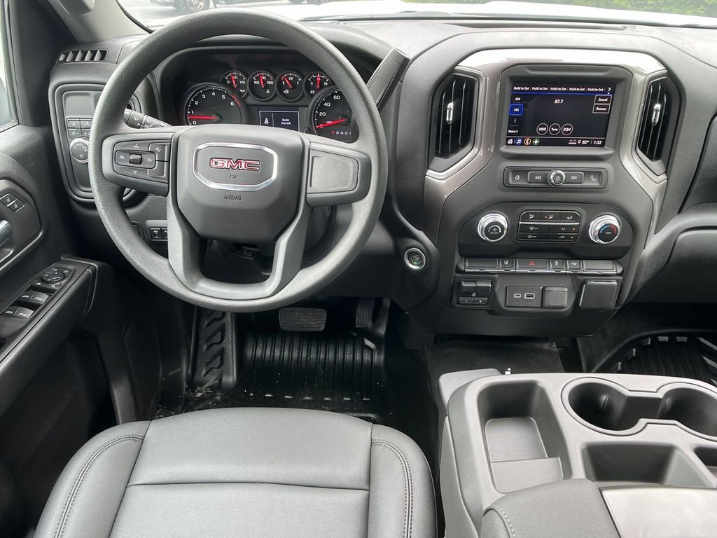new 2024 GMC Sierra 2500HD car, priced at $44,853