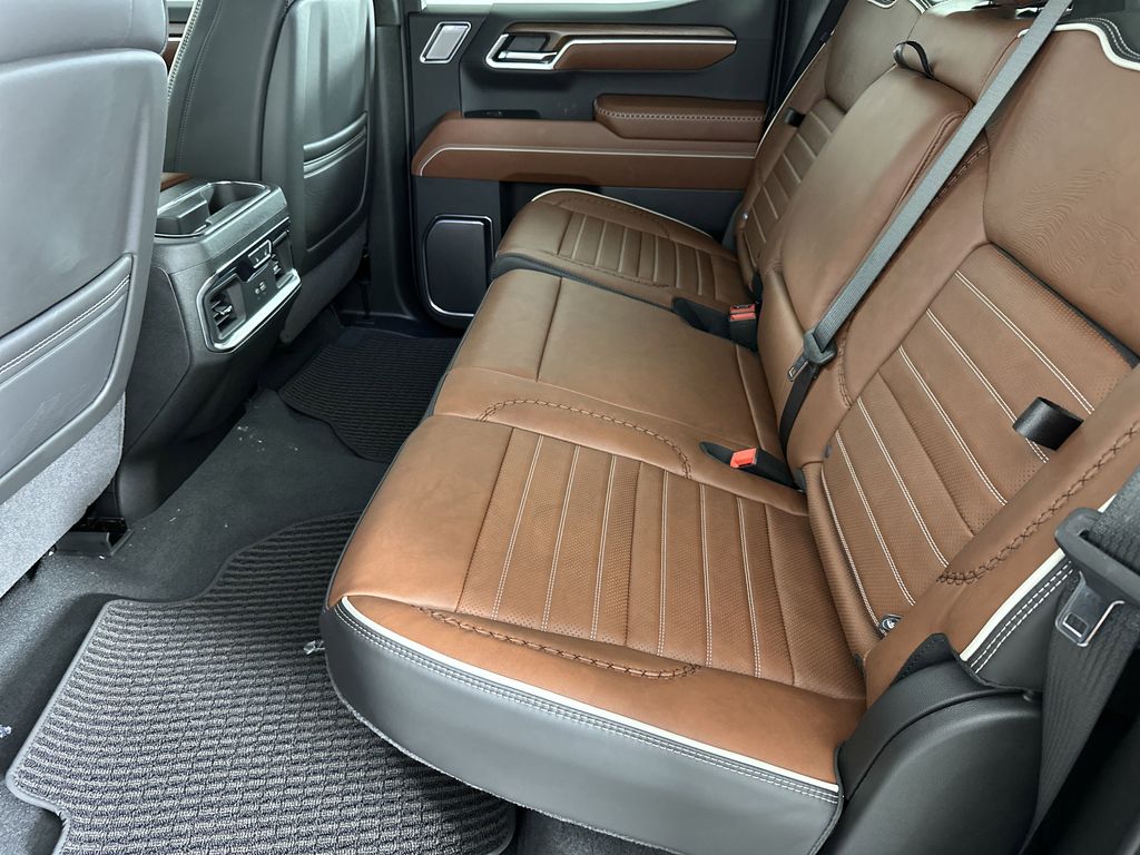 new 2025 GMC Sierra 1500 car, priced at $78,239