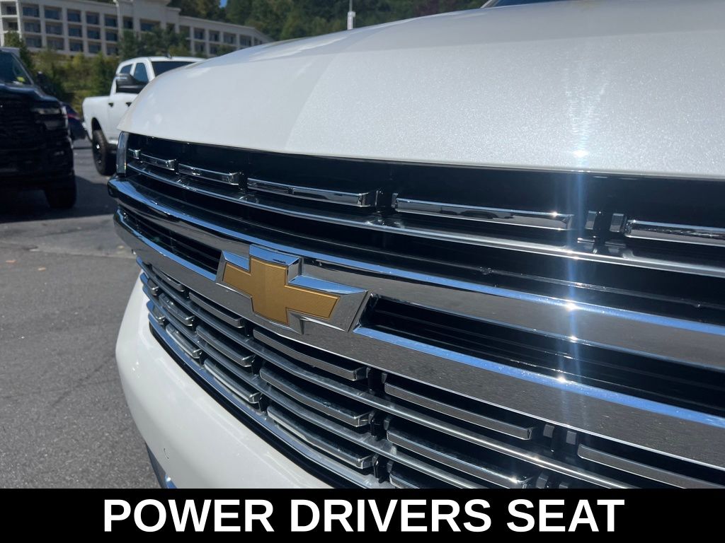 used 2022 Chevrolet Tahoe car, priced at $47,200