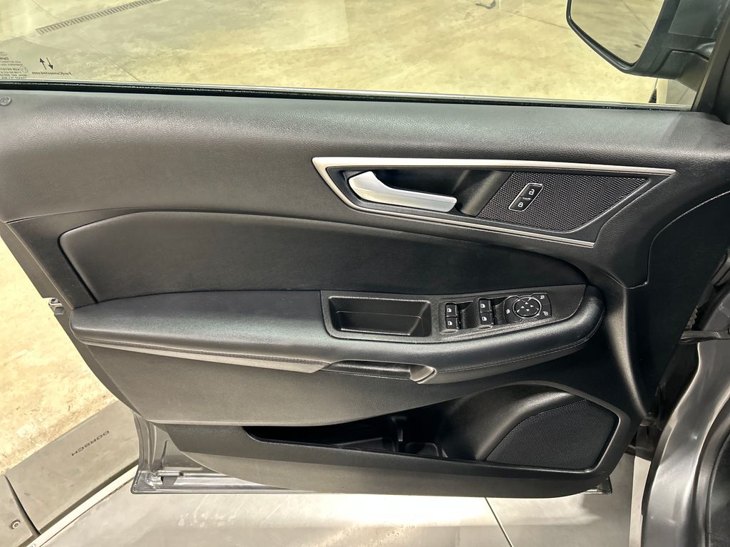 used 2022 Ford Edge car, priced at $27,165