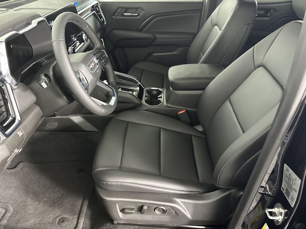 new 2025 GMC Canyon car, priced at $42,895
