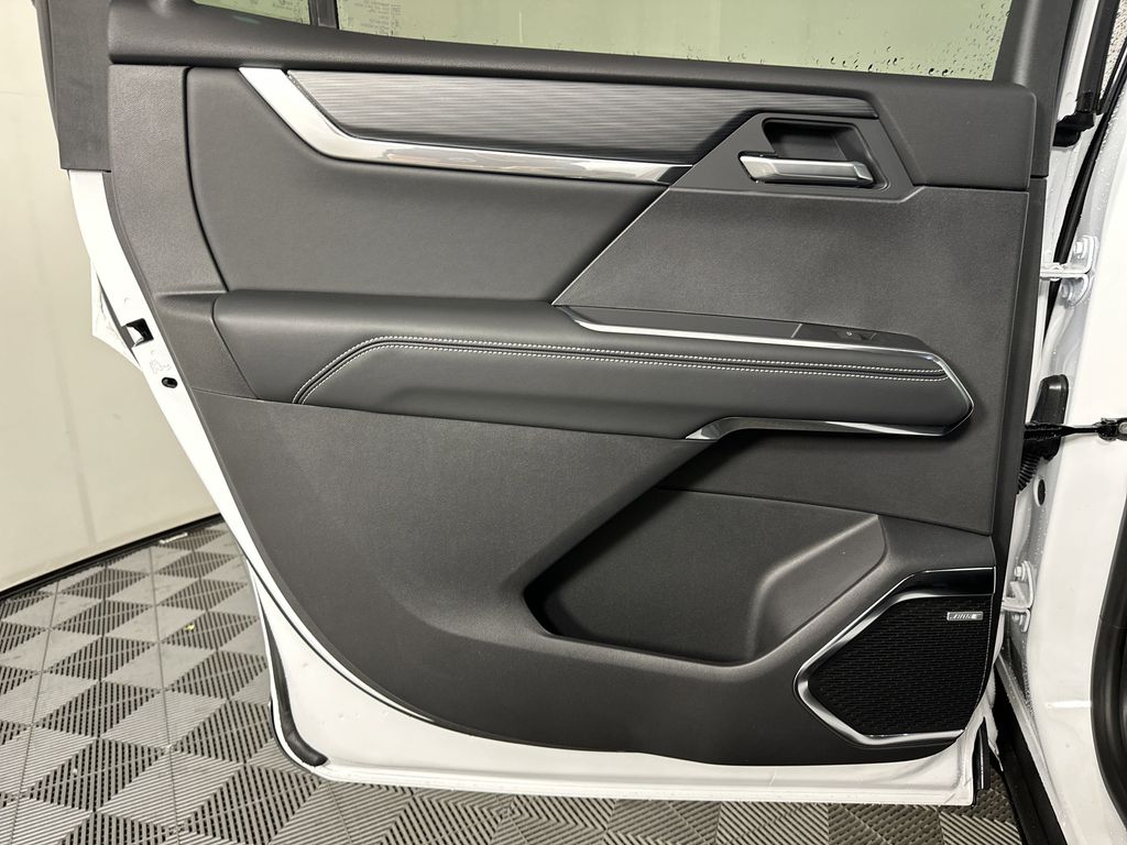 new 2025 GMC Acadia car, priced at $44,930
