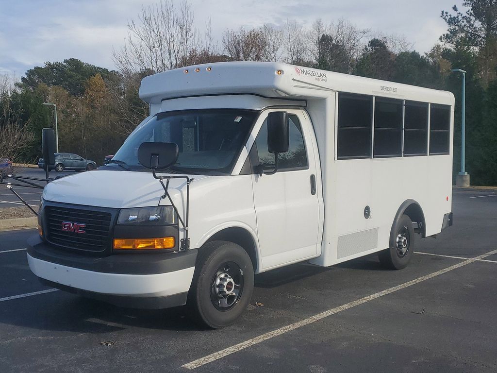 new 2023 GMC Savana 3500 car, priced at $32,954