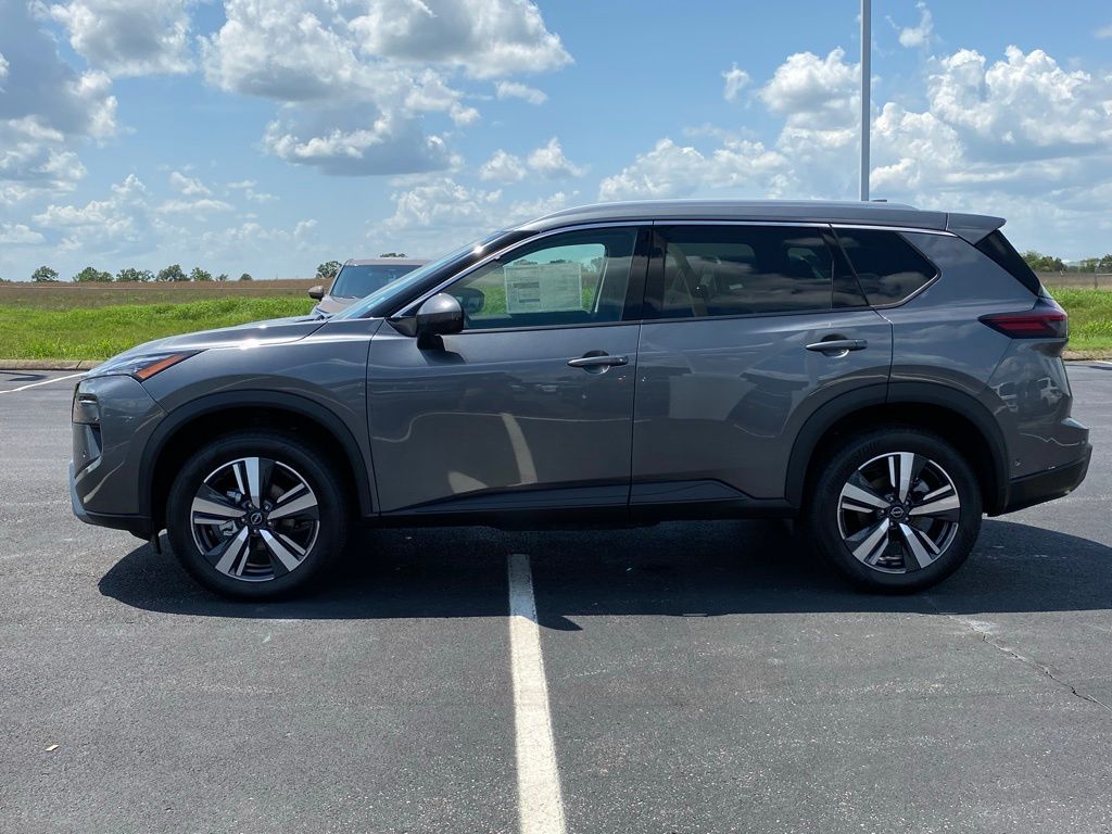 new 2024 Nissan Rogue car, priced at $32,090