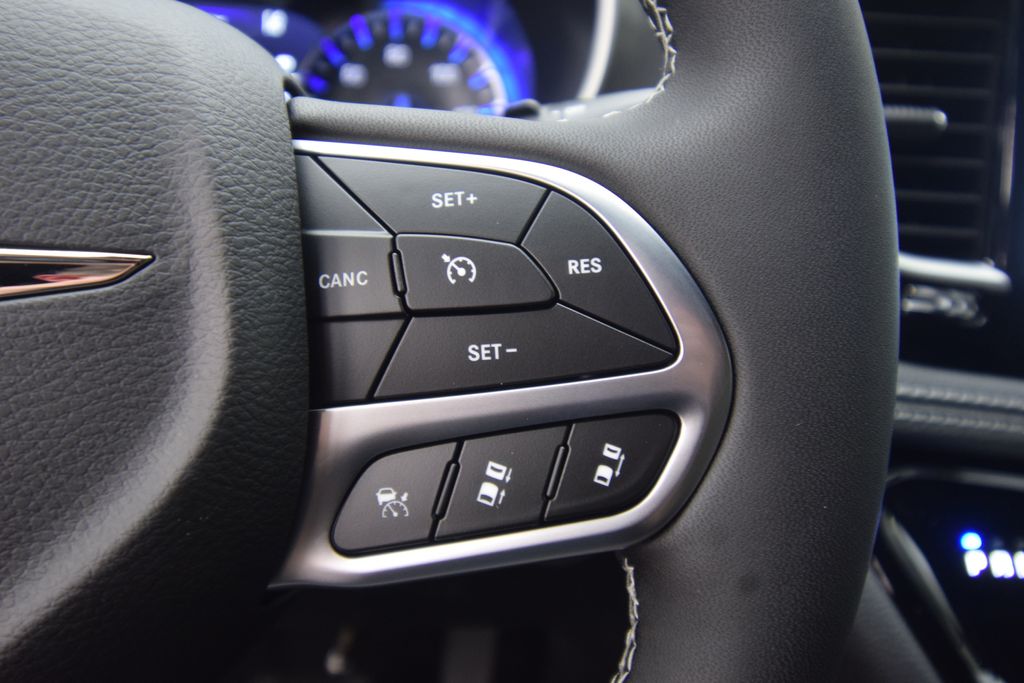 new 2026 Chrysler Pacifica car, priced at $44,544