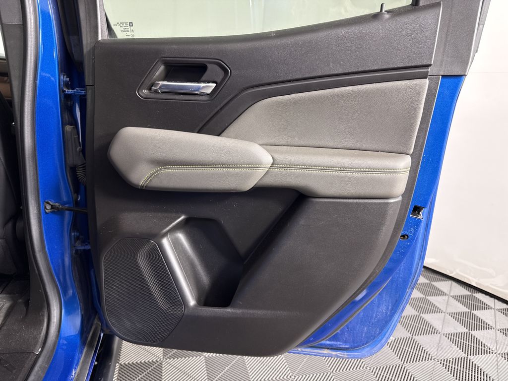 used 2023 Chevrolet Colorado car
