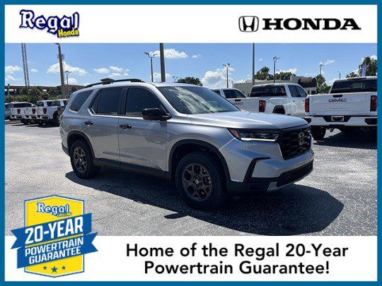 new 2025 Honda Pilot car, priced at $48,859