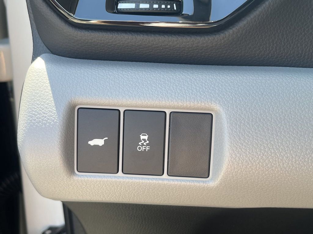 new 2025 Honda Pilot car, priced at $49,445