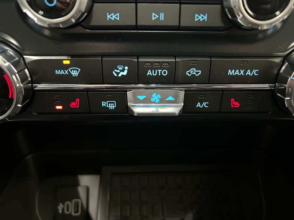 new 2025 Ford F-150 car, priced at $64,549
