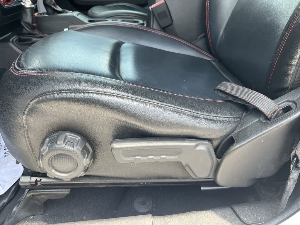 used 2019 Jeep Wrangler car, priced at $36,222