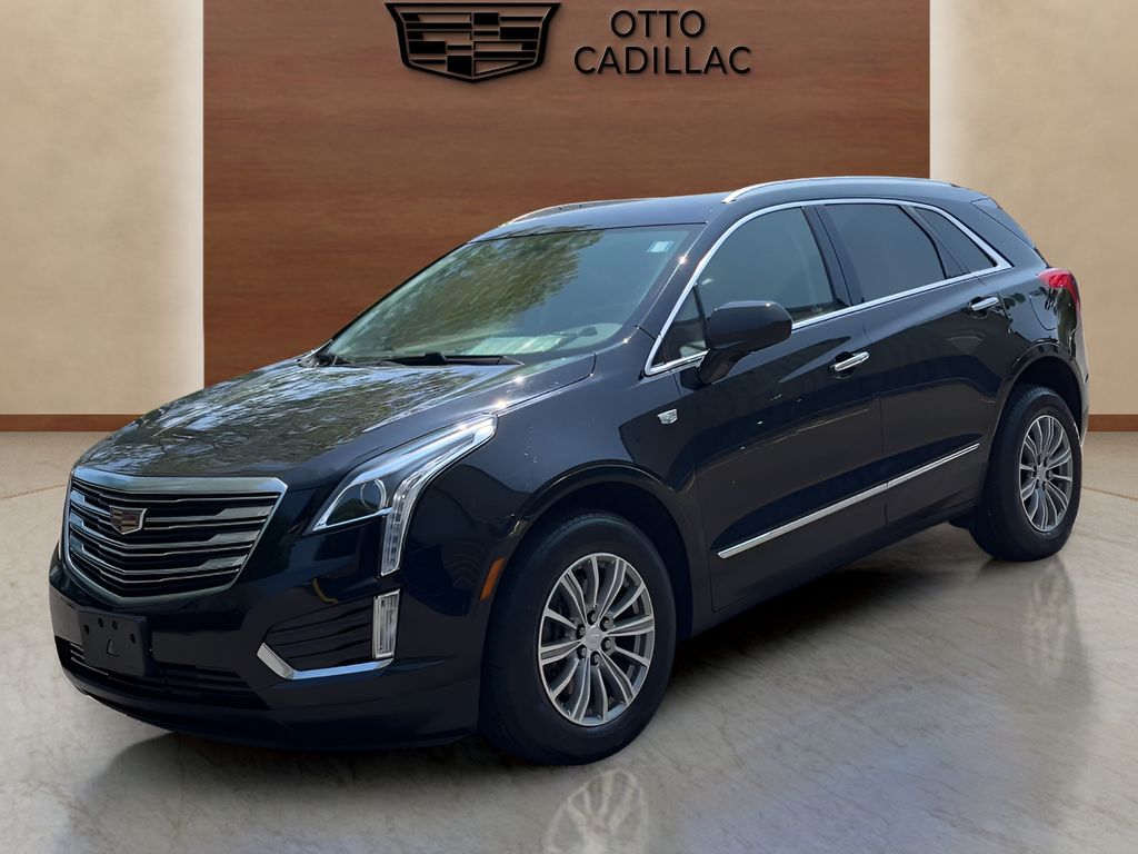 used 2017 Cadillac XT5 car, priced at $17,250