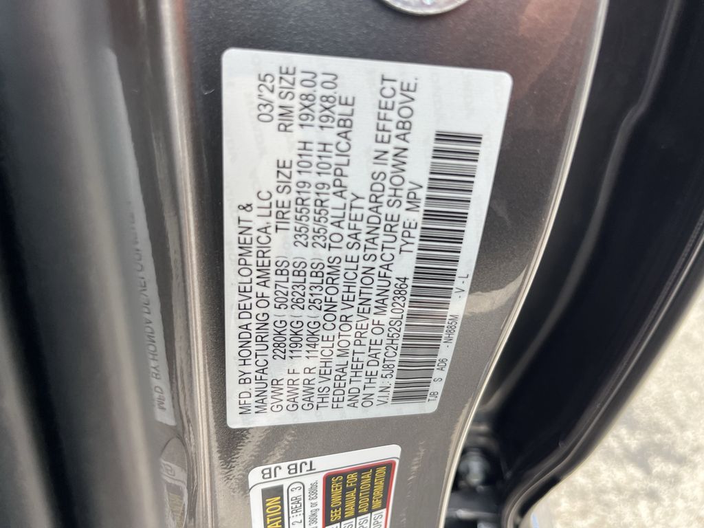 new 2025 Acura RDX car, priced at $49,250