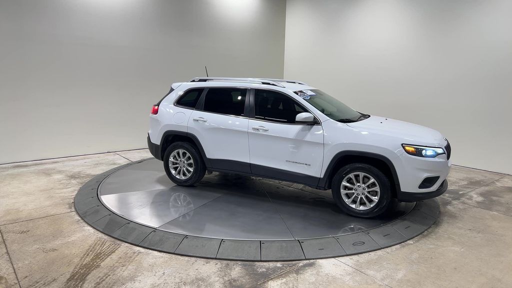 used 2019 Jeep Cherokee car, priced at $15,525