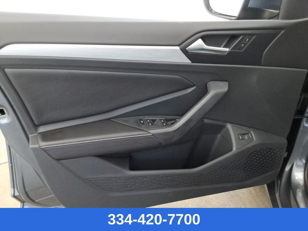 new 2025 Volkswagen Jetta car, priced at $23,123