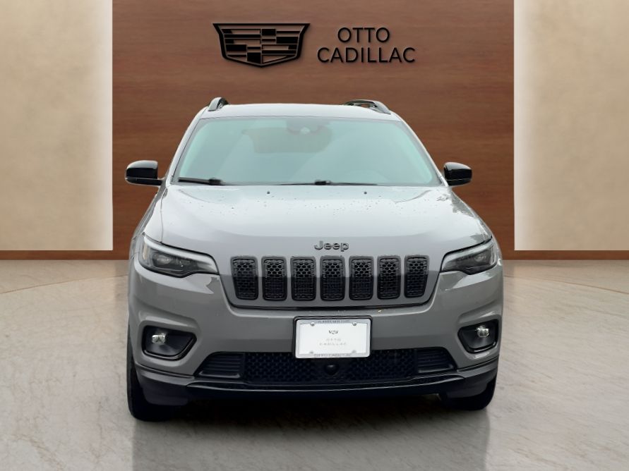 used 2023 Jeep Cherokee car, priced at $26,200