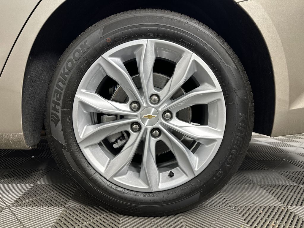 used 2025 Chevrolet Malibu car, priced at $22,997