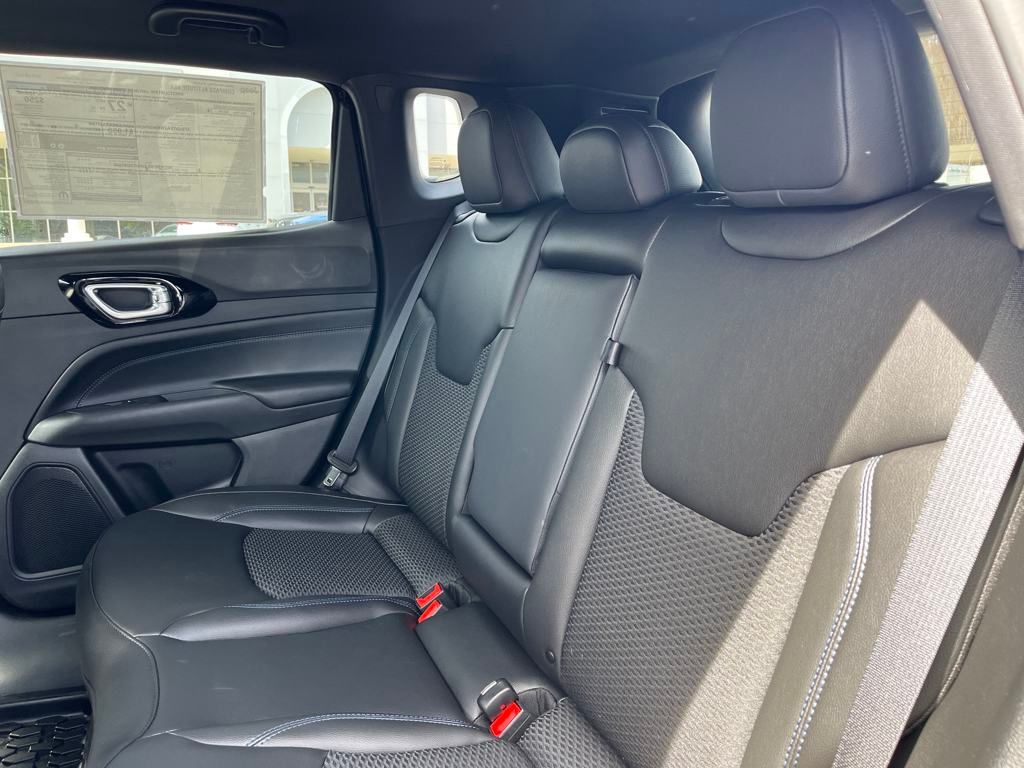 new 2025 Jeep Compass car, priced at $28,990