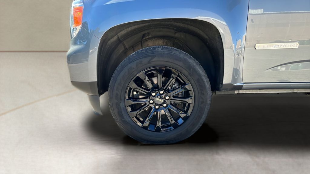used 2022 GMC Canyon car, priced at $31,400