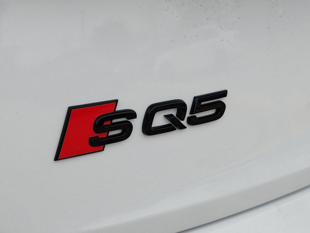new 2025 Audi SQ5 car, priced at $73,690