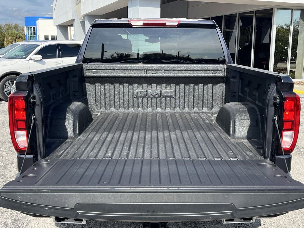 new 2025 GMC Sierra 1500 car, priced at $61,170