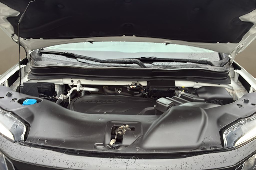 used 2021 Honda Pilot car, priced at $23,500