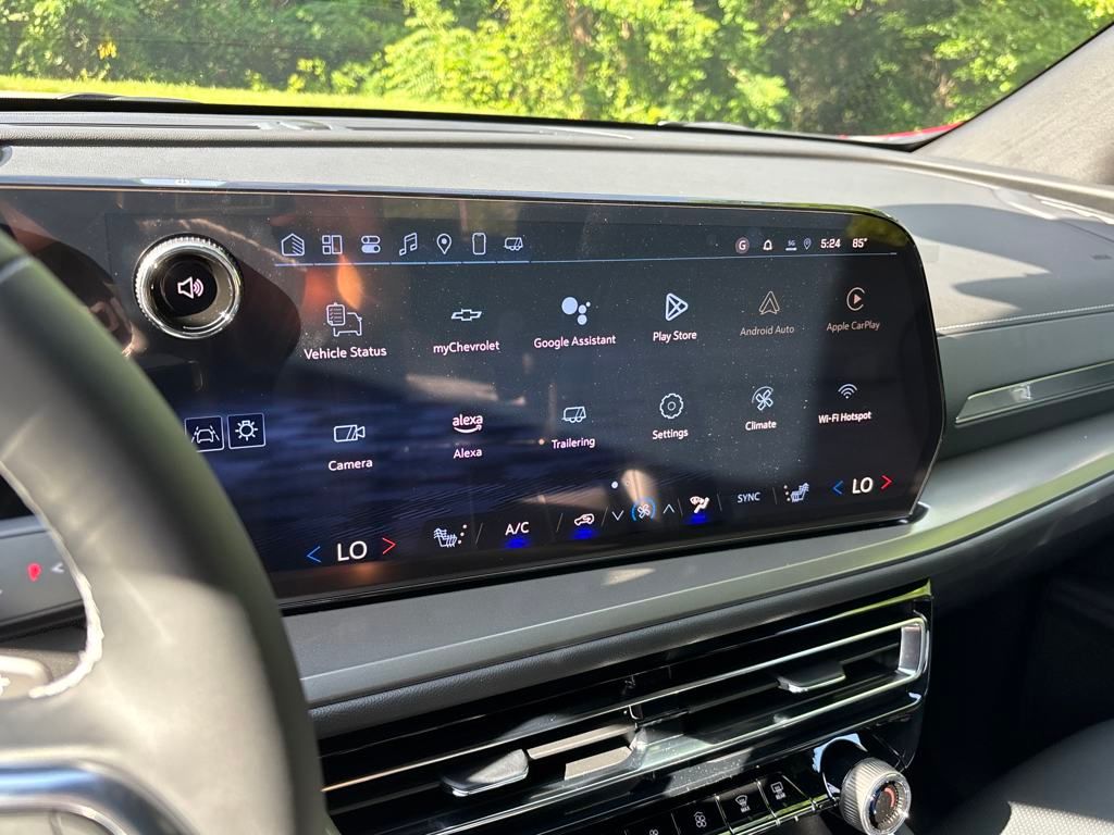 new 2025 Chevrolet Traverse car, priced at $46,190