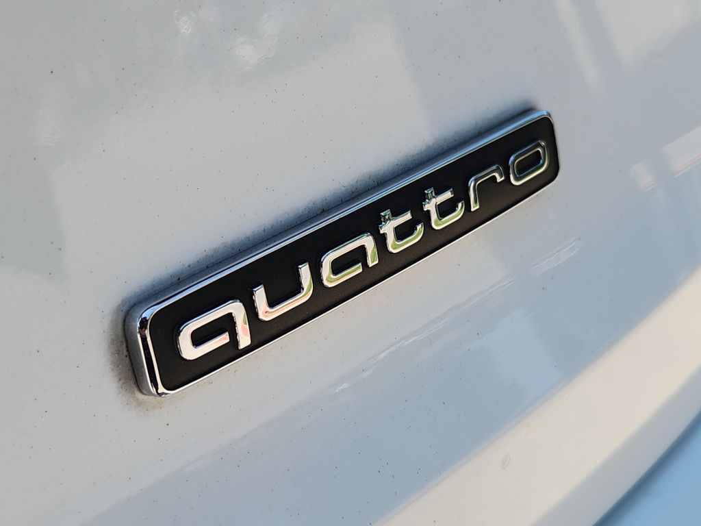 used 2021 Audi Q7 car, priced at $33,902