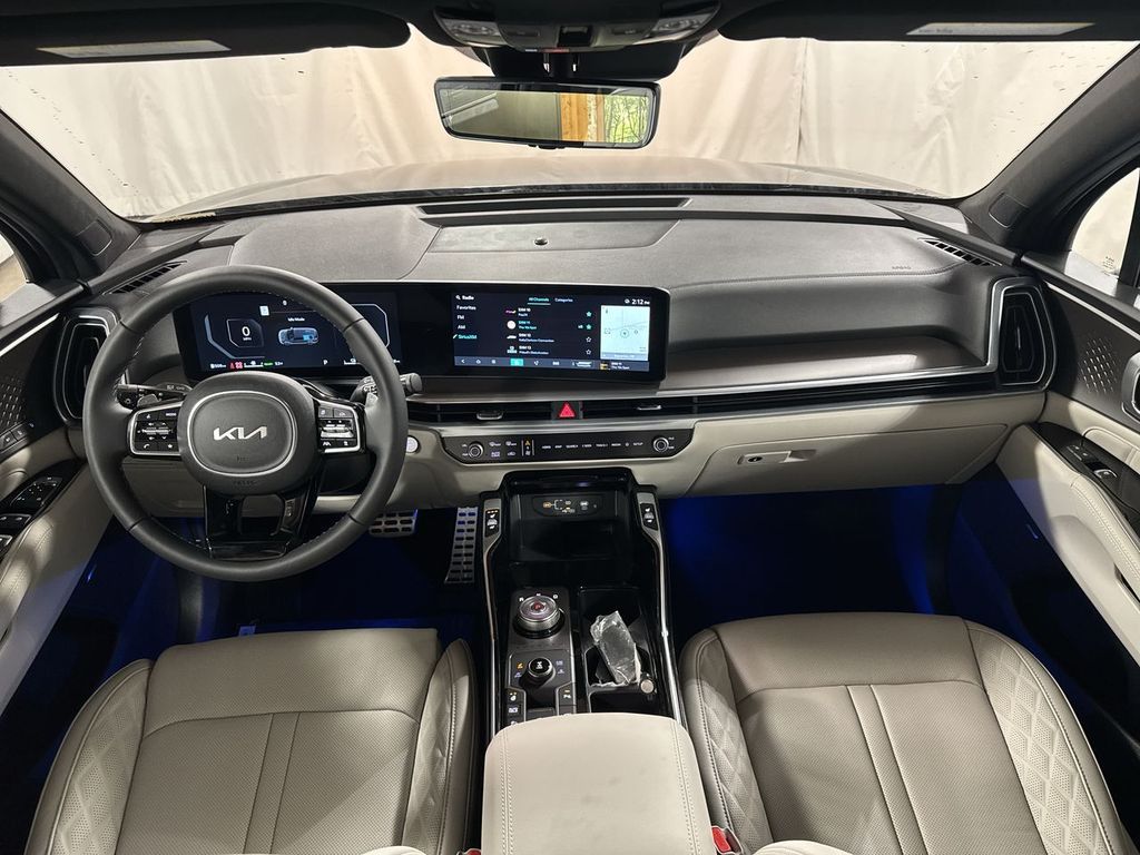 new 2025 Kia Sorento Hybrid car, priced at $47,223