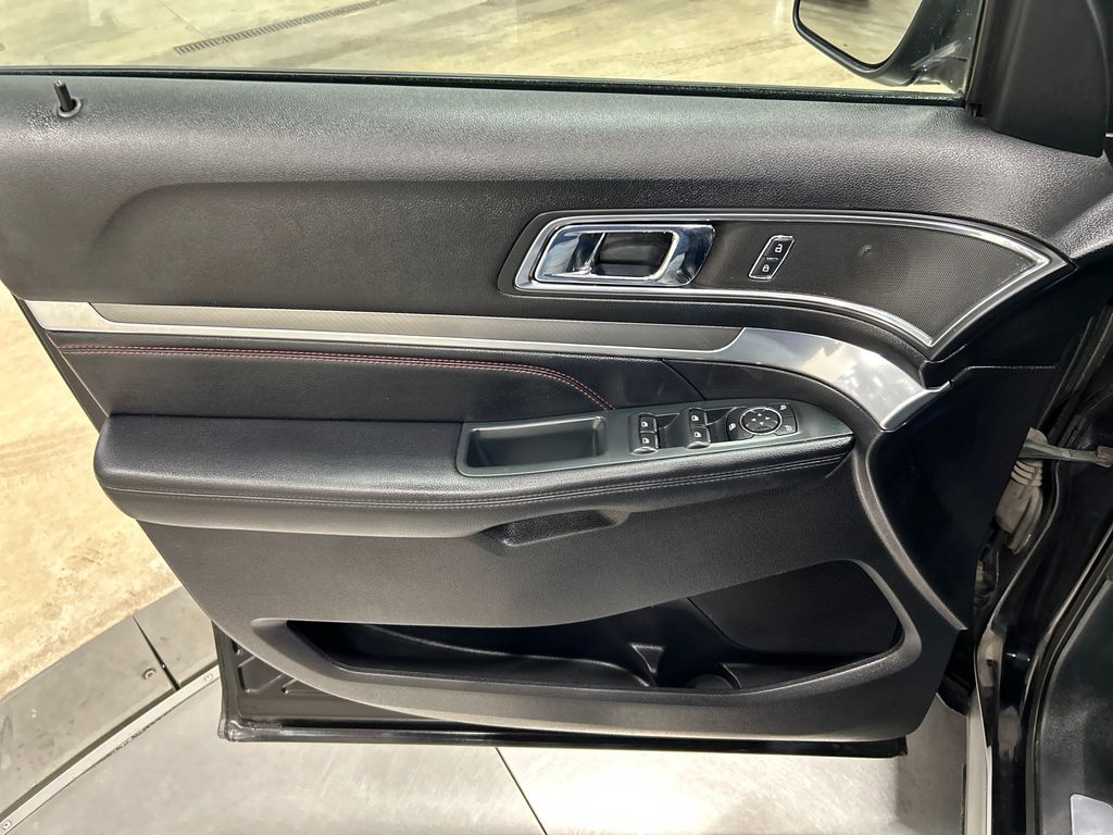 used 2019 Ford Explorer car, priced at $16,863