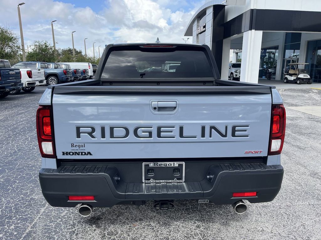 new 2025 Honda Ridgeline car, priced at $42,000