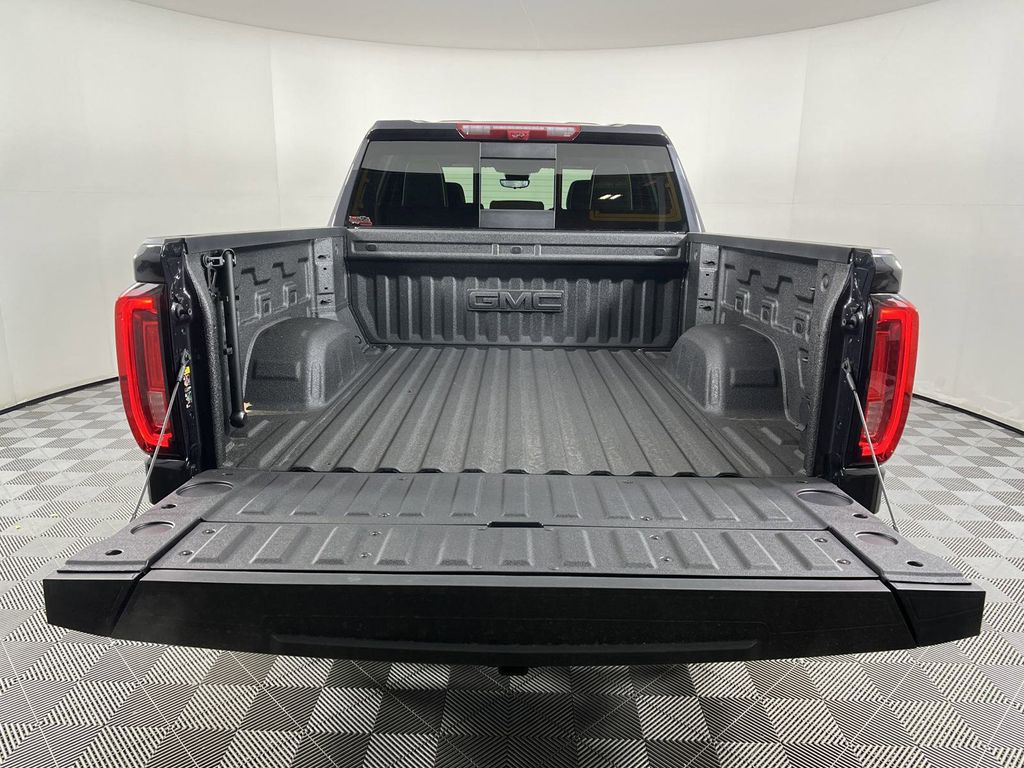 new 2025 GMC Sierra 1500 car, priced at $78,239