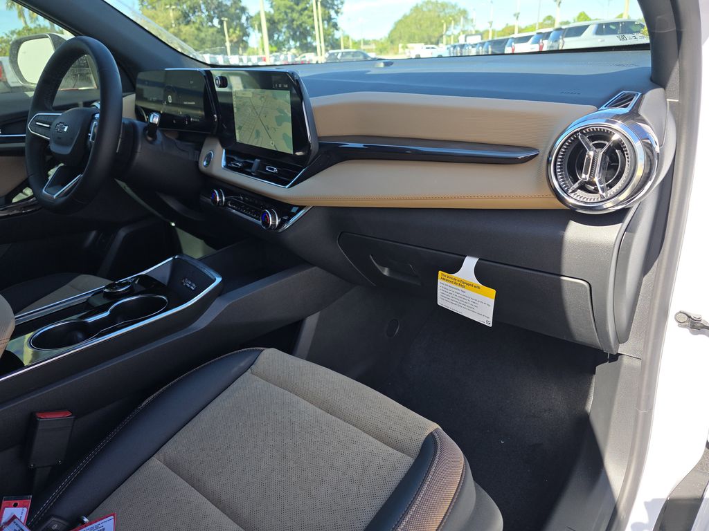 new 2026 Chevrolet Equinox car, priced at $31,895