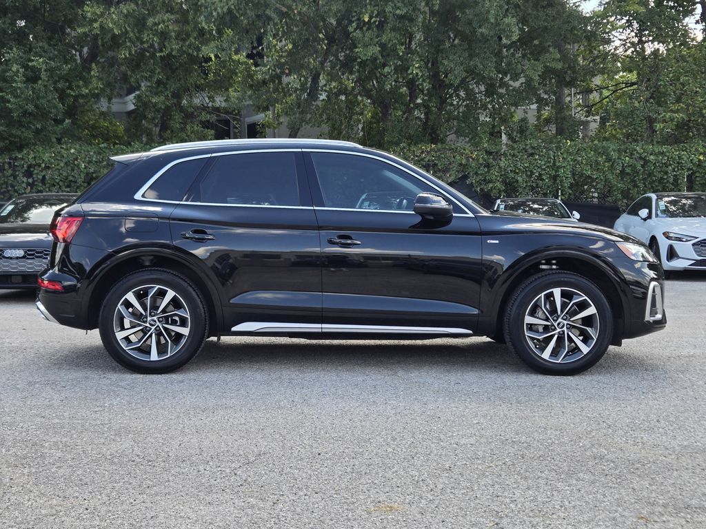 used 2022 Audi Q5 car, priced at $28,271