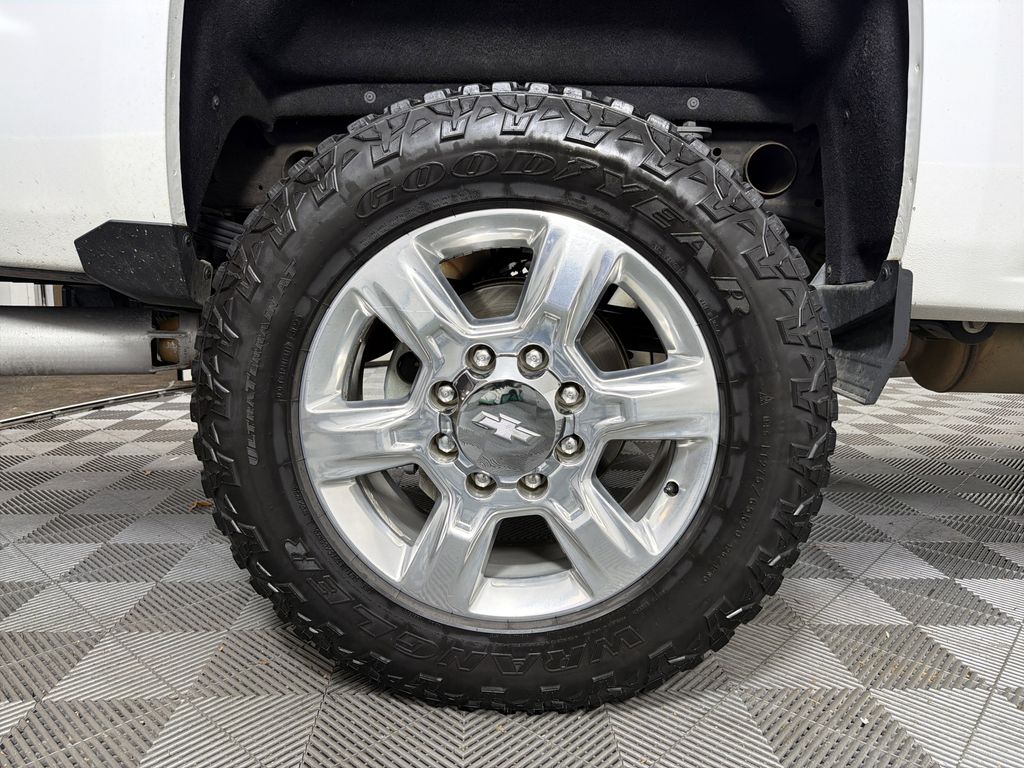 used 2019 Chevrolet Silverado 2500HD car, priced at $40,995