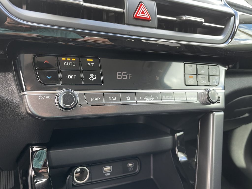 new 2025 Kia Seltos car, priced at $24,958