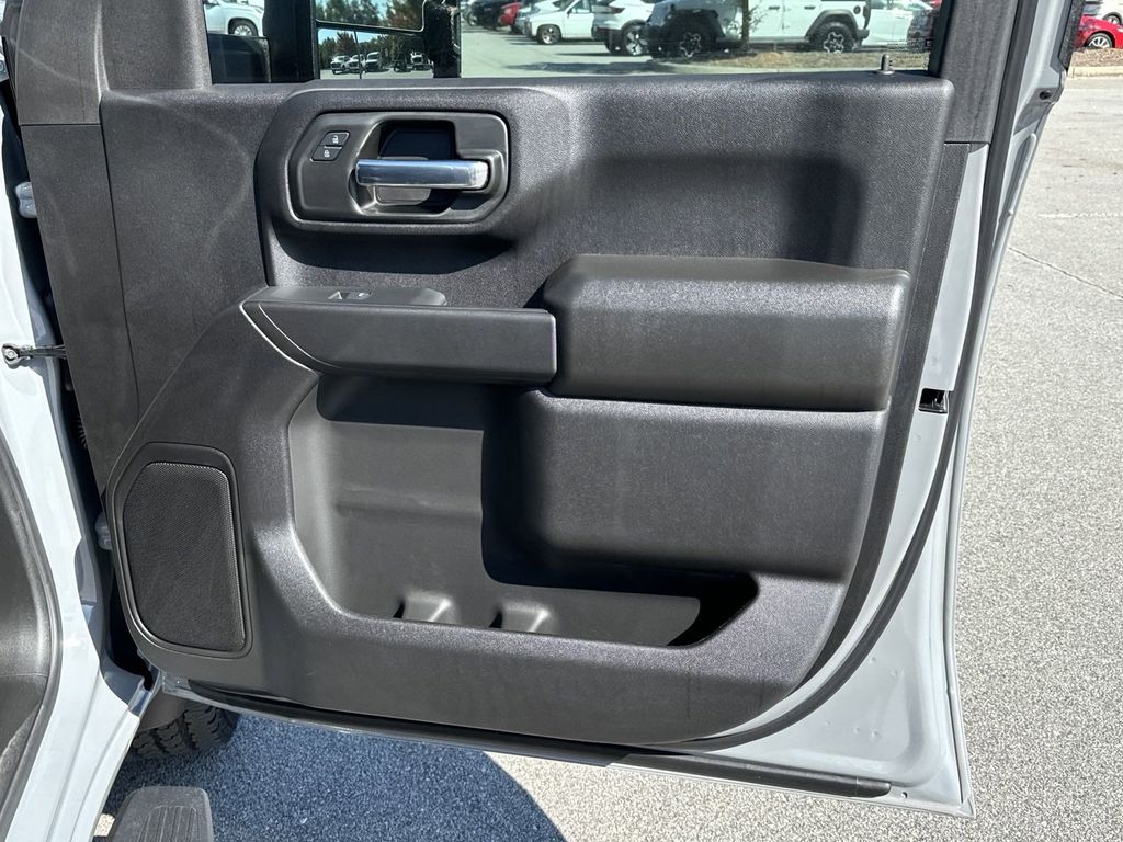 new 2024 GMC Sierra 2500HD car, priced at $59,745
