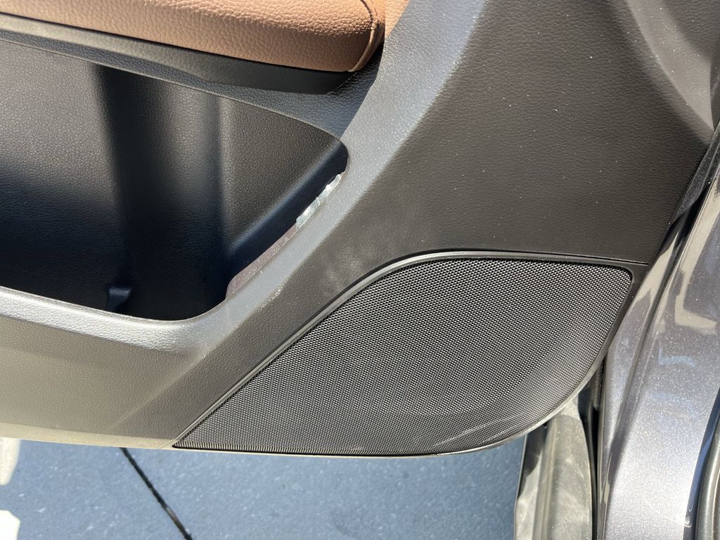 used 2020 Acura MDX car, priced at $25,992