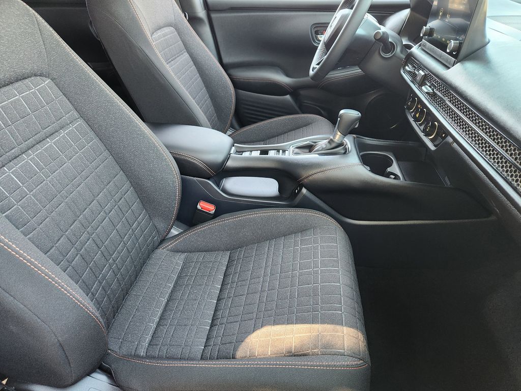 used 2025 Honda HR-V car, priced at $27,492