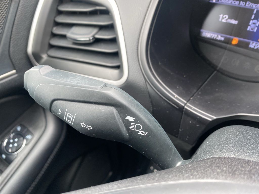 used 2023 Ford Edge car, priced at $29,300