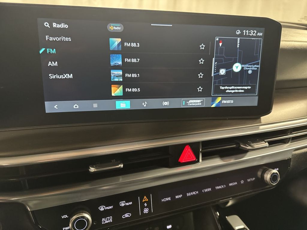 new 2025 Kia Sorento car, priced at $45,735