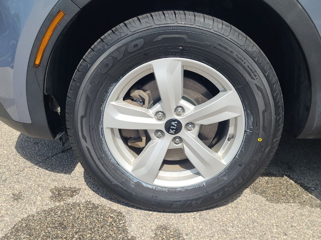 used 2021 Kia Sorento car, priced at $19,986