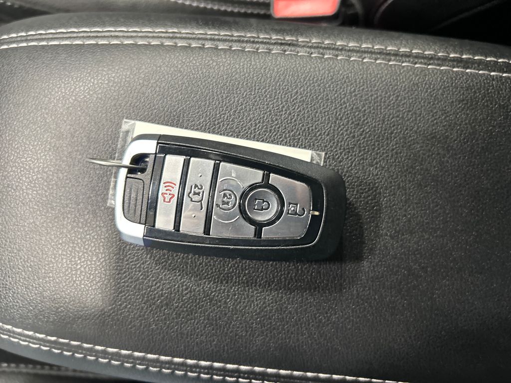 used 2022 Ford Escape car, priced at $26,163