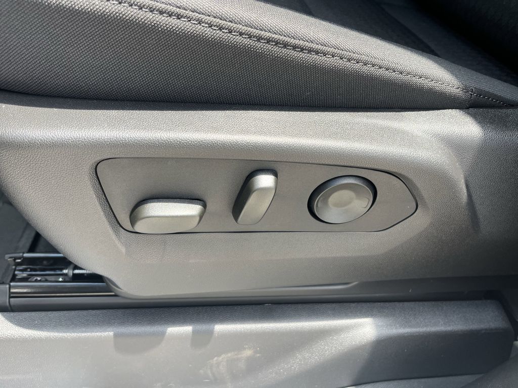 new 2025 GMC Sierra 1500 car, priced at $53,995