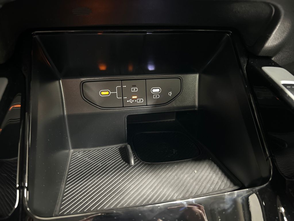 new 2025 Kia Sorento car, priced at $41,473